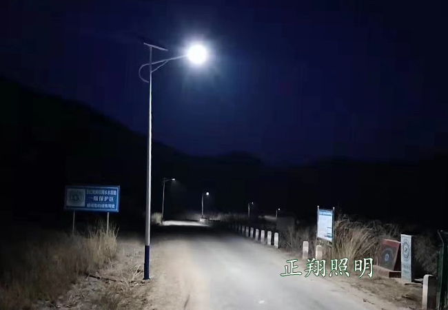 太阳能路灯