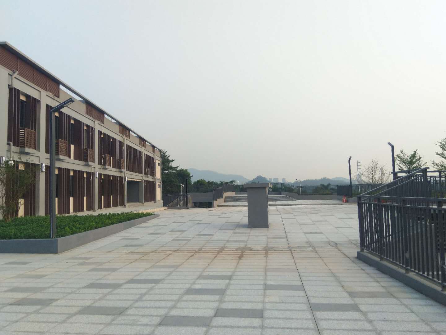 广东省-深圳市-南山区西丽大磡小学项目工地-庭院灯 (1)