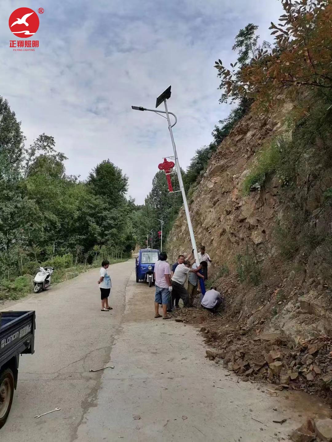 太阳能中国结路灯工程案例